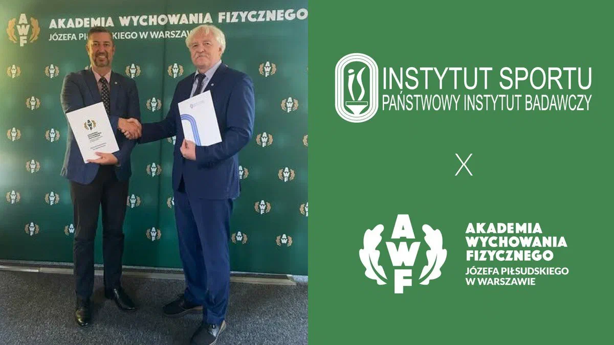 Grafika ze zdjęciem Dyrektora IS-PIB dr. Jerzego Eliasza i Rektora AWF Warszawa prof. Bartosza Molika trzymających podpisaną umowę oraz logotypami obu instytucji.