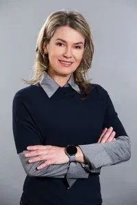 dr Anna Pastuszak adiunkt